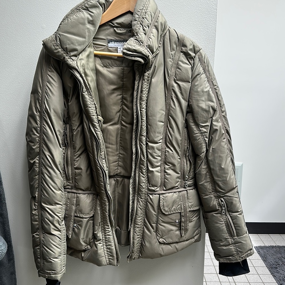 Ski jacket size 8 Adiamondinthesnow